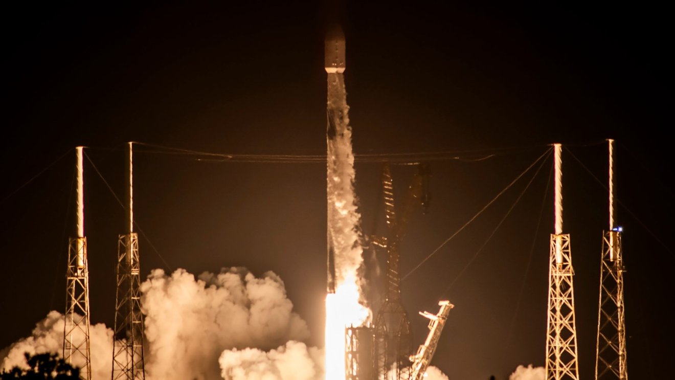 SpaceX กำลังจะปล่อยภารกิจ Group 6-22 ในการส่งดาวเทียม Starlink เพิ่มอีก 22 ดวง