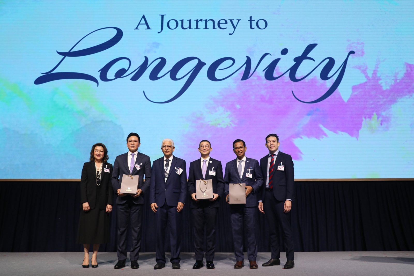 BDMS จัดเสวนา A Journey of Longevity เผยเส้นทางแห่งความยั่งยืนด้านสุขภาพที่ทุกคนสร้างได้