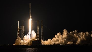 SpaceX ส่งดาวเทียม Starlink เพิ่มอีก 23 ดวงในภารกิจ Group 6-30