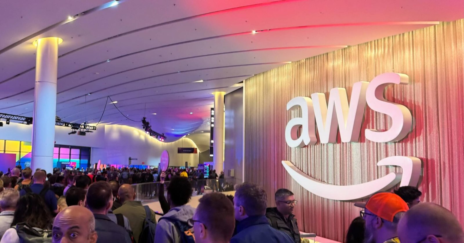 มองมุม AI จาก Amazon และส่องเทคโนโลยีน่าสนใจใน AWS re:Invent 2023