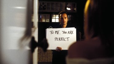 Love Actually Keira Knightley Chiwetel Ejiofor Andrew Lincoln