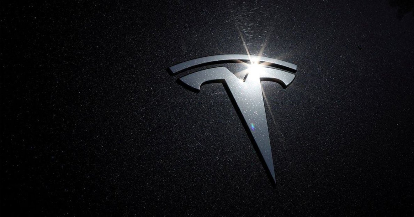 ชาวโปรตุเกสประท้วง Elon Musk เหตุสนับสนุนฝ่ายขวาจัดในยุโรป