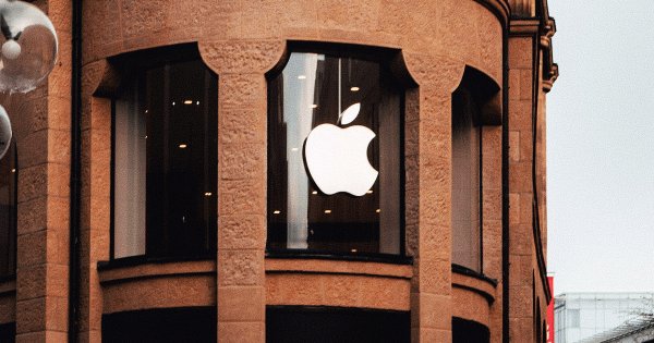 Apple เผยผลประกอบการ รายได้รวมลดลง 4.3%, ยอดขาย iPhone ลดลง 10.4%