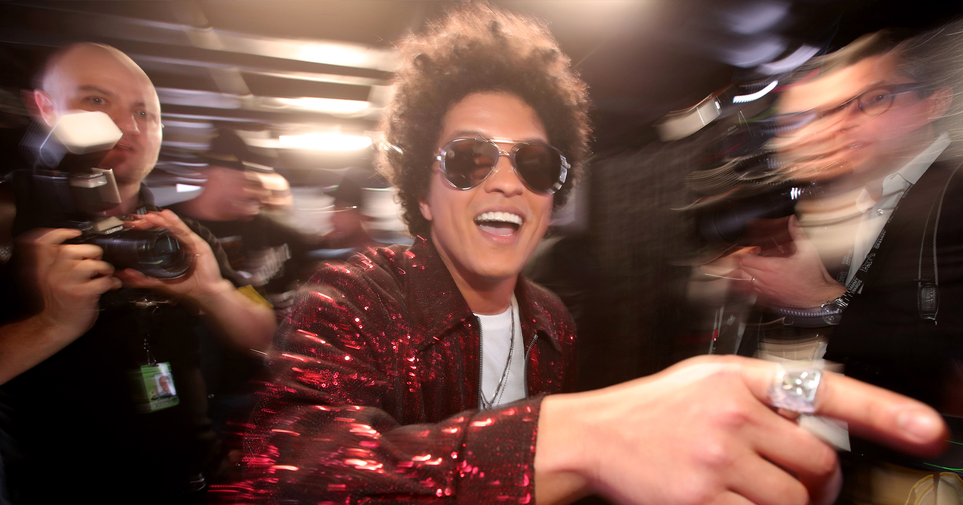 Bruno Mars อดีตเด็กเกาะ ยอดนักร้อง ที่ทำเพลงไหนก็ ‘มา’