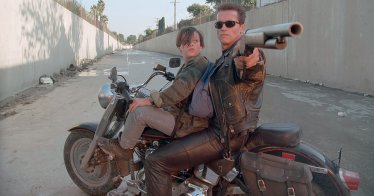 Arnold Schwarzenegger and Edward Furlong in Terminator 2 Judgment Day