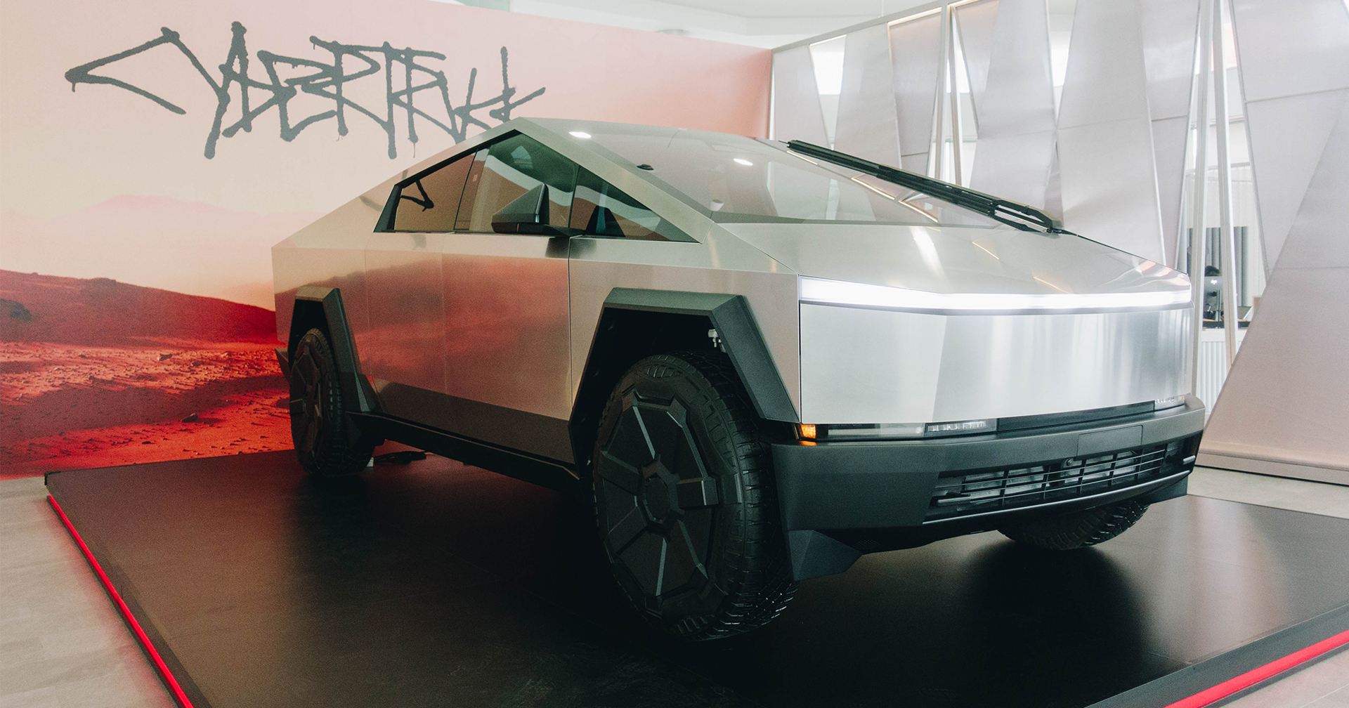Tesla มอบส่วนลด Cybertruck คาดเพื่อกระตุ้นยอดขายหลักของบริษัท