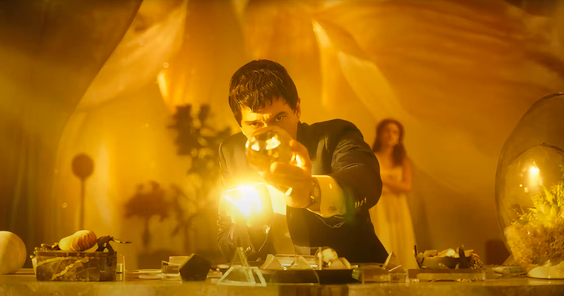 ตัวอย่างแรก ‘Megalopolis’ : ไซไฟอลังการเปรียบกับความรุ่งเรืองและตกต่ำของซีซาร์และกรุงโรม