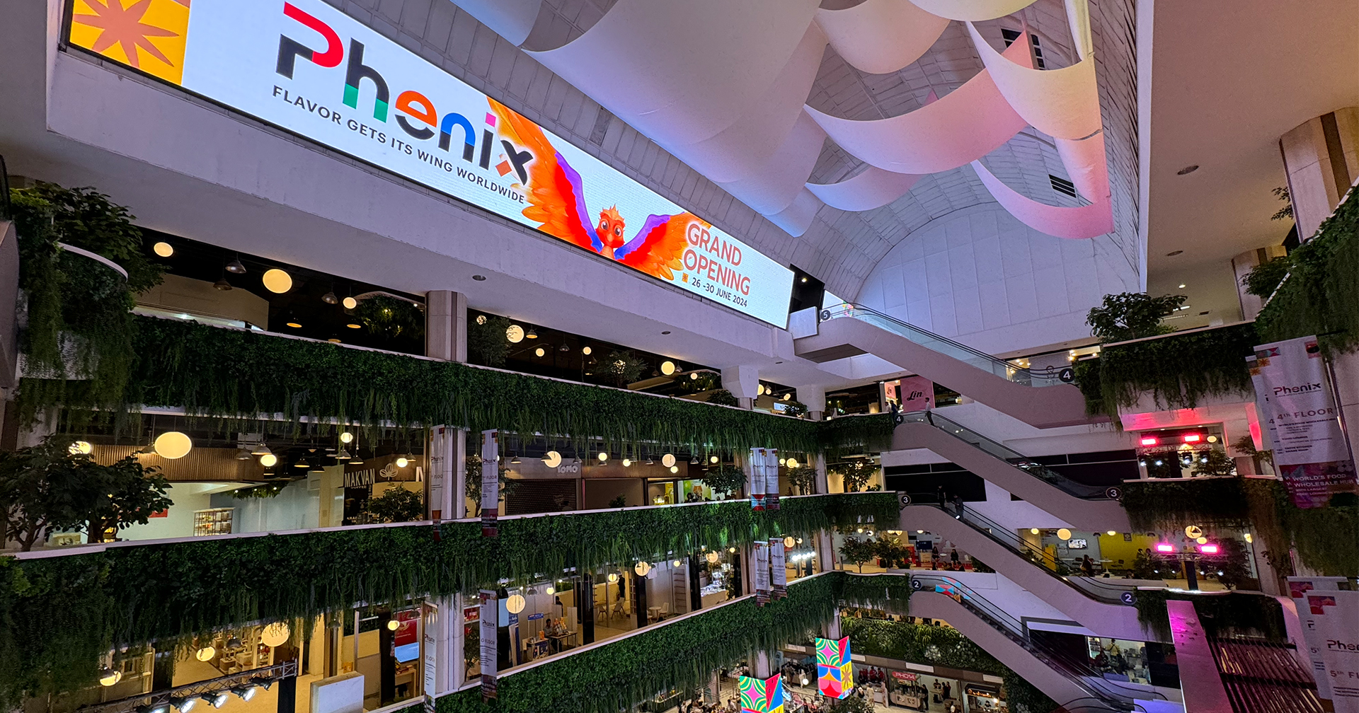 PHENIX เปิดแล้ว ! ศูนย์รวมอาหารแห่งใหม่ 6 ชั้น ใจกลางย่านประตูน้ำ ทำเลเดิมพันธุ์ทิพย์เก่า
