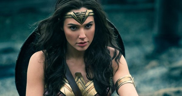 Gal Gadot แชร์ประสบการณ์ เคยต้องรับการผ่าตัดลิ่มเลือดในสมองอุดตัน ช่วงกำลังจะคลอดลูกสาว
