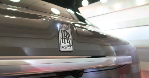 Rolls-Royce Cullinan Serie II เอสยูวีสุดหรู ชู Bespoke อัปเดตระบบดิจิทัลตามรอย Spectre