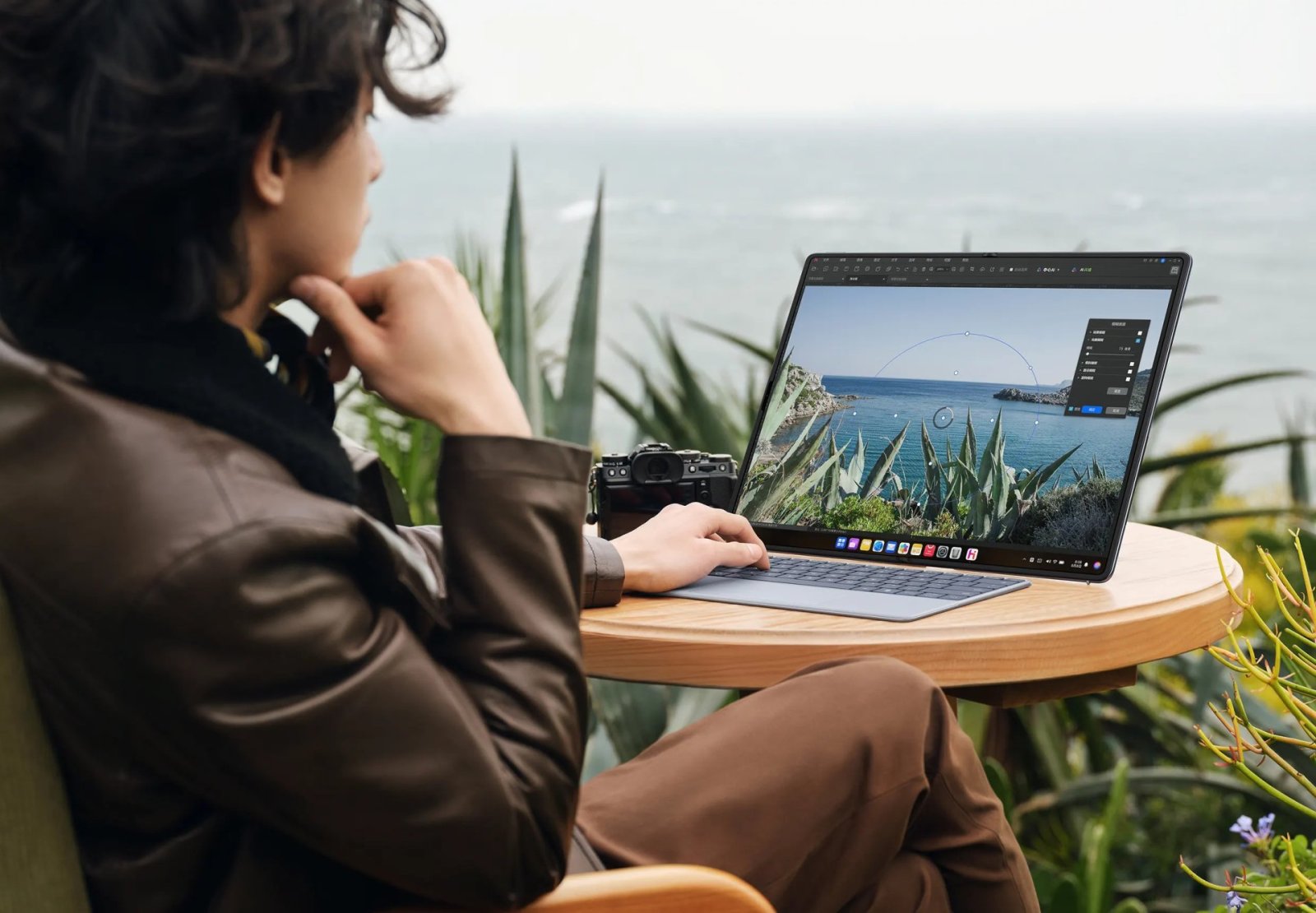 Huawei MateBook Fold Ultimate Design