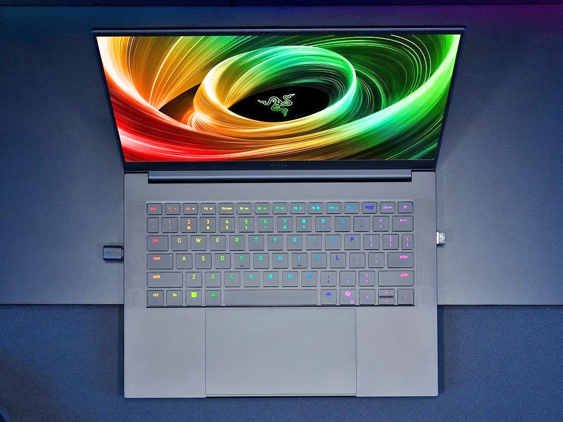 Razer Blade 14 (2025)