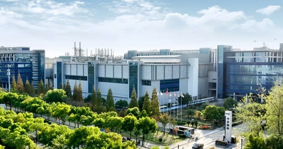 SMIC ผู้ผลิตชิปยักษ์ใหญ่จากจีน เผยจะเฝ้าดูผลกระทบจากภาษีนำเข้าสหรัฐฯ