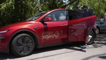 Tesla ทดลองให้บริการ Robotaxi ครั้งแรกในเมืองออสติน ดันหุ้นขึ้น 8%