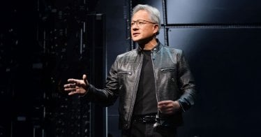 หุ้น NVIDIA พุ่งแรง ปิดบวกกว่า 4% ขึ้นแท่นบริษัทมูลค่าสูงสุดในโลก