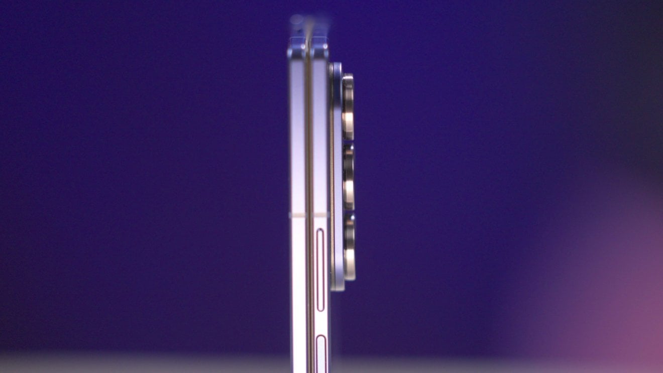 Samsung Galaxy Z Fold7 : มาตรฐานใหม่ของสมาร์ตโฟนพับได้ บาง เบา สุดล้ำ
