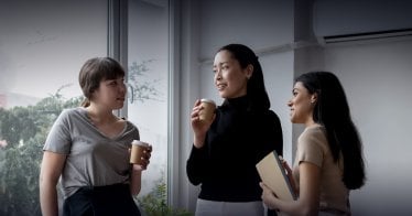 [บทความ] เทรนด์ Oversharing เล่าสตอรีชีวิตในออฟฟิศ อาจส่งผลกระทบต่องานไม่รู้ตัว