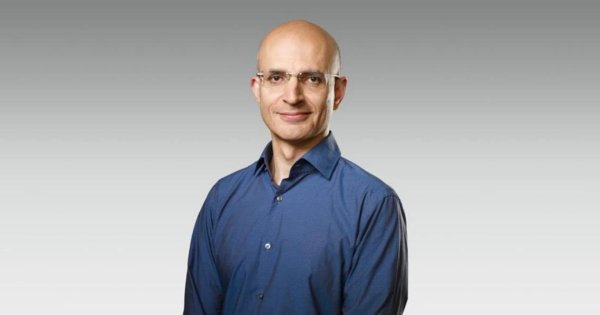 รู้จัก “ซาบิห์ คาห์น” COO คนใหม่ของ Apple