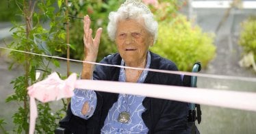 คุณยายอายุมากที่สุดในโลก ฉลองวัย 116 ปี เผยเคล็ดลับอายุยืนจากมายด์เซต