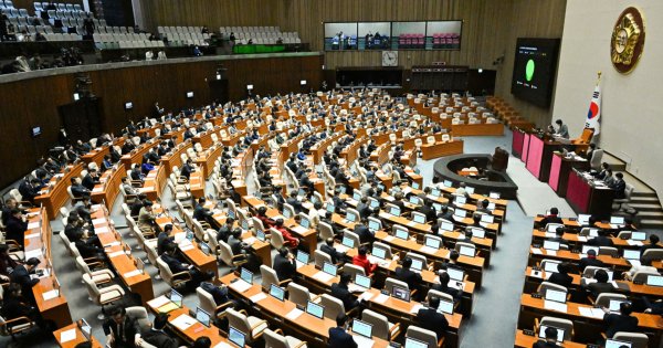 สส. เกาหลีใต้รวมพลัง เสนอญัตติ ส่งทหารเข้าช่วยเหลือเหยื่อ รวมถึงตัดงบช่วยกัมพูชา หลังมีคนเกาหลีถูกลักพาตัวจำนวนมาก