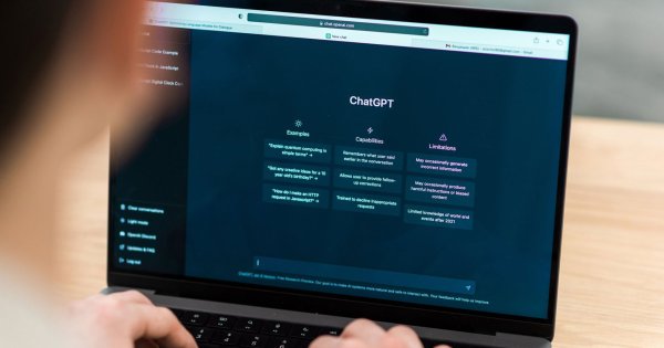 หลายครอบครัวรวมตัวยื่นฟ้อง OpenAI เพราะ ChatGPT บอกผู้ใช้ว่า ‘คุณพิเศษ’ จนนำไปสู่โศกนาฏกรรม