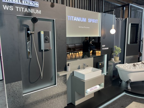 Stiebel Eltron ส่ง ‘Titanium Series’ พลิกโฉมเครื่องทำน้ำอุ่น สู่เฟอร์นิเจอร์แต่งห้องน้ำ ดันยอดขายสิ้นปีโต 15%