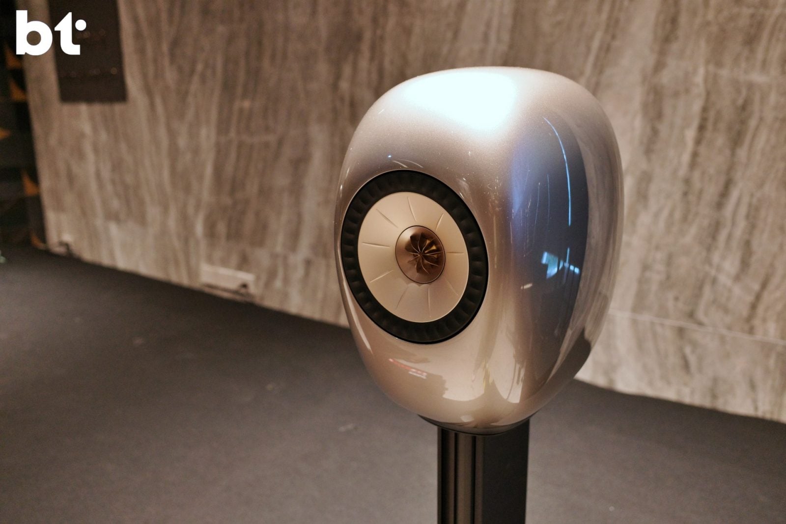 KEF LS LUXE Dusk Titanium