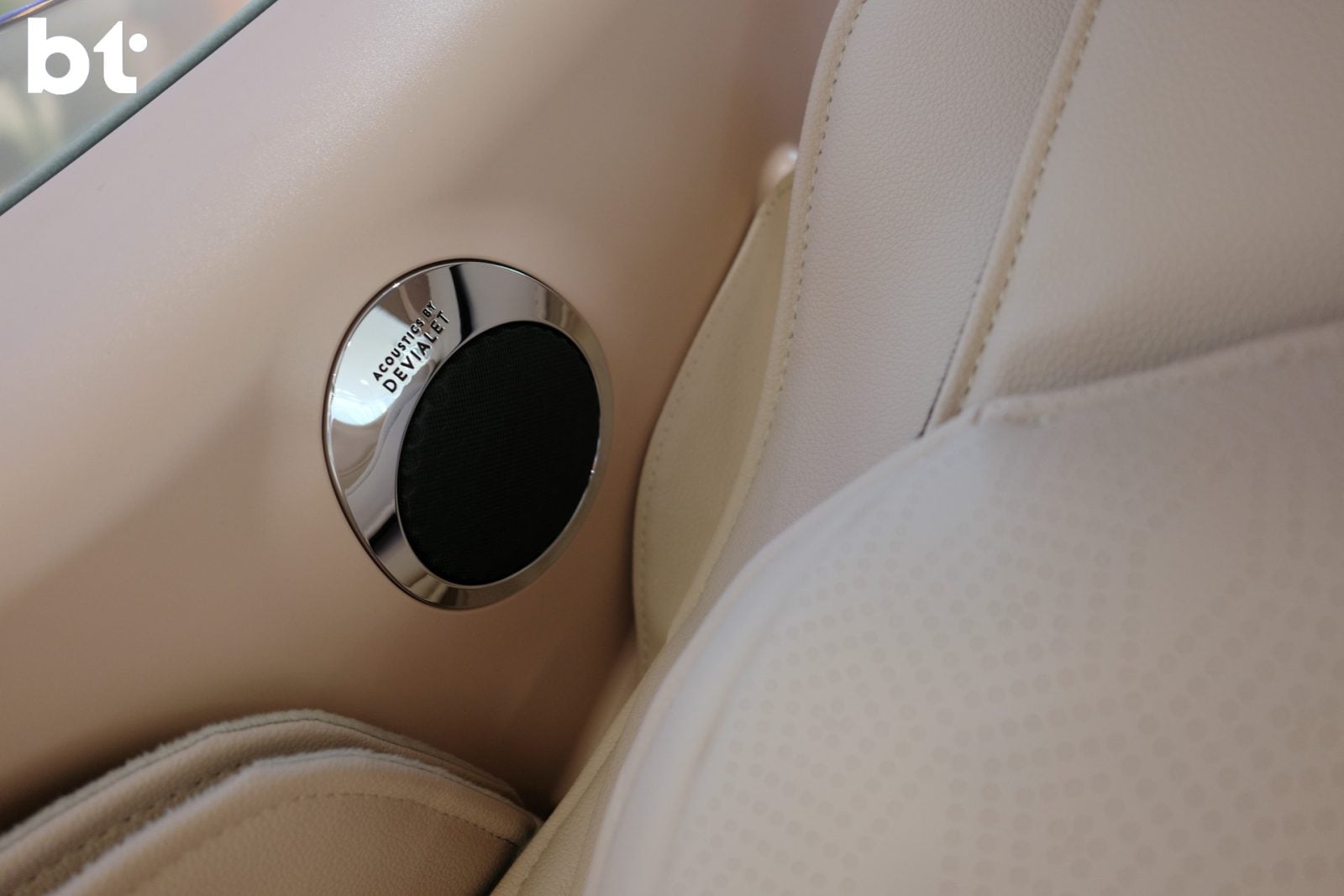 ลำโพงจาก Devialet